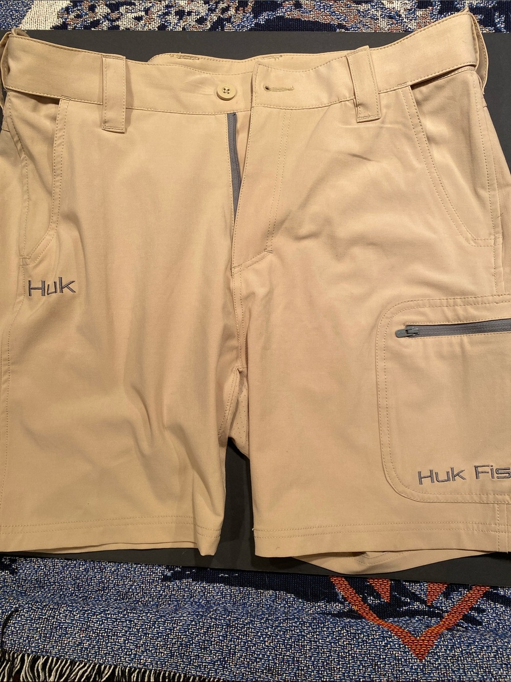 Huk Men's Sand Performance Hybrid Shorts